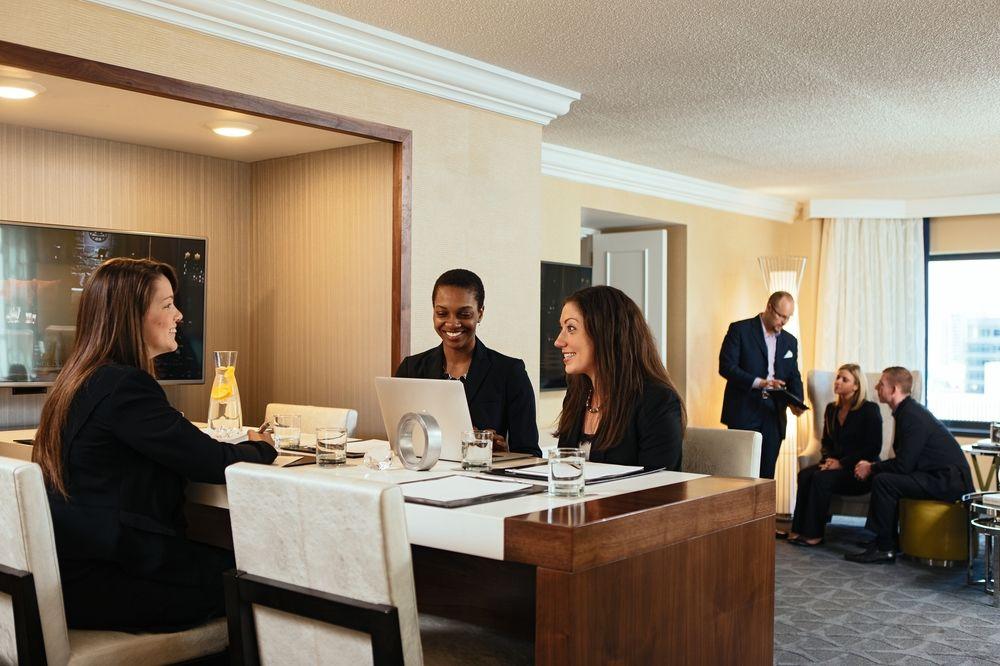 Renaissance Downtown Hotel Chicago